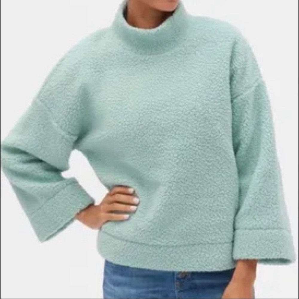 NWT Gap Sherpa Pullover